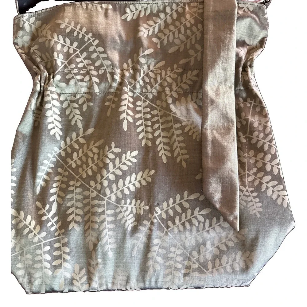 Royal Angkor Resort Boutique Handwoven Silk Purse Bag